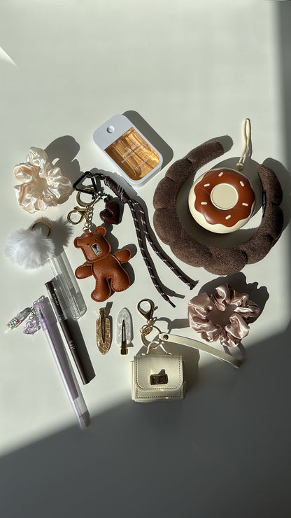 Charm Essentials Set – Bruin