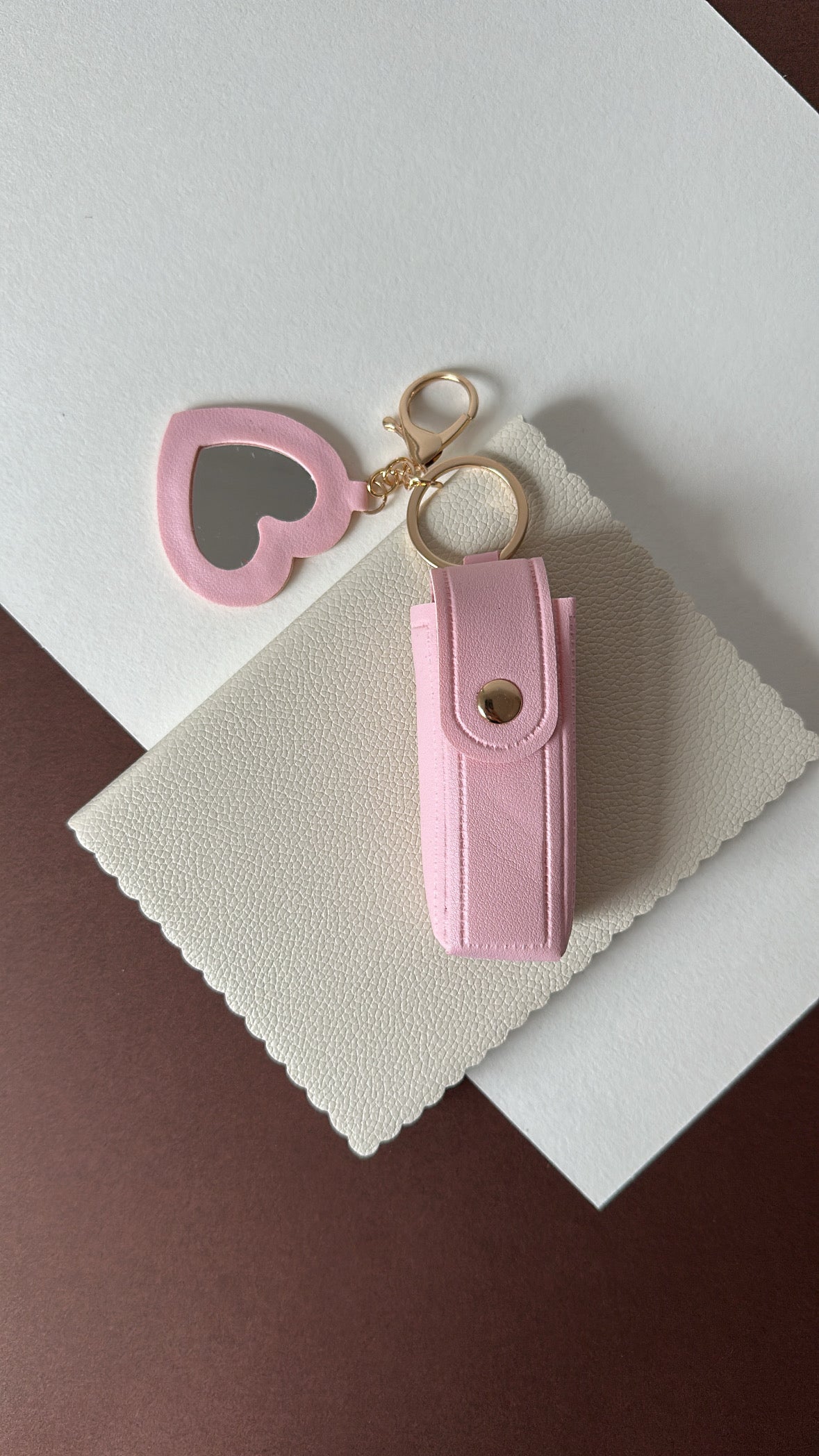 Lovely Lipstick Holder